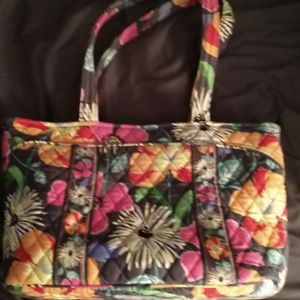 Vera Bradley hand bag